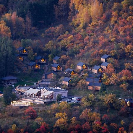 Qazaq Auyl Eco Hotel Almaty Ngoại thất bức ảnh