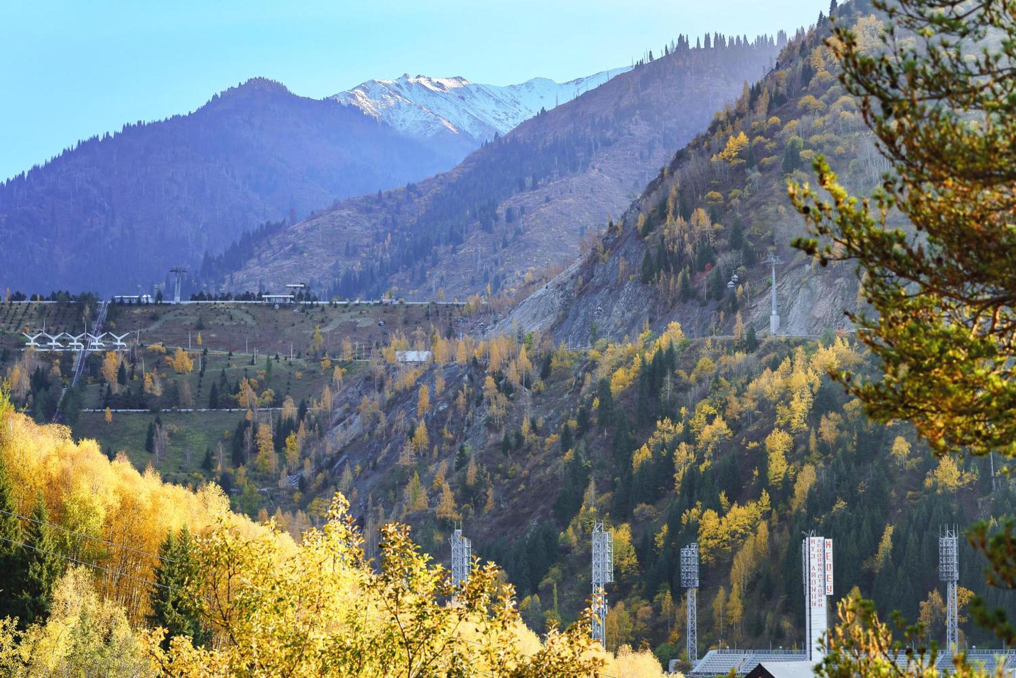 Qazaq Auyl Eco Hotel Almaty Ngoại thất bức ảnh